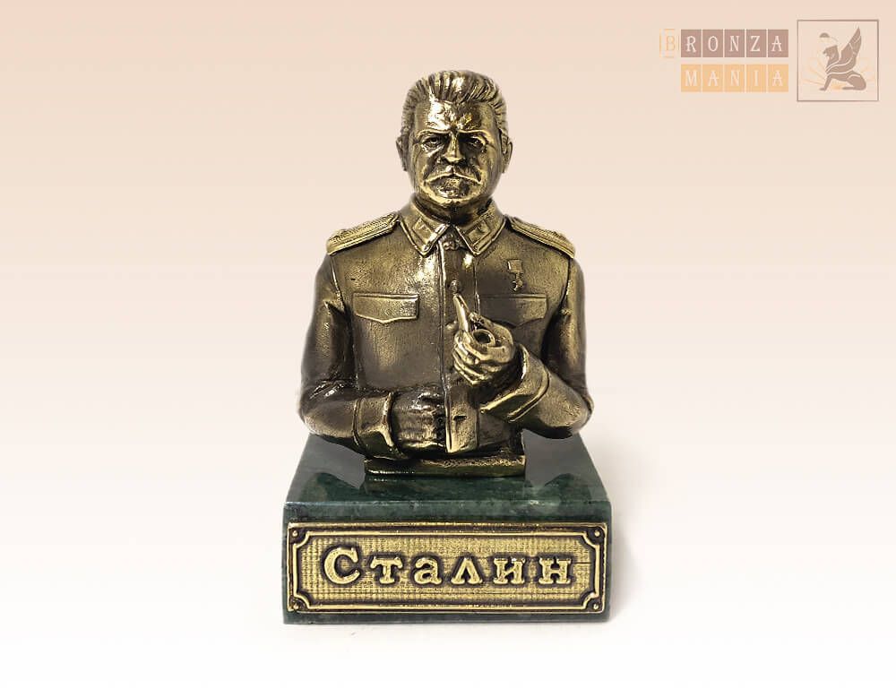 фигурка бюст Иосиф Сталин с трубкой на змеевике