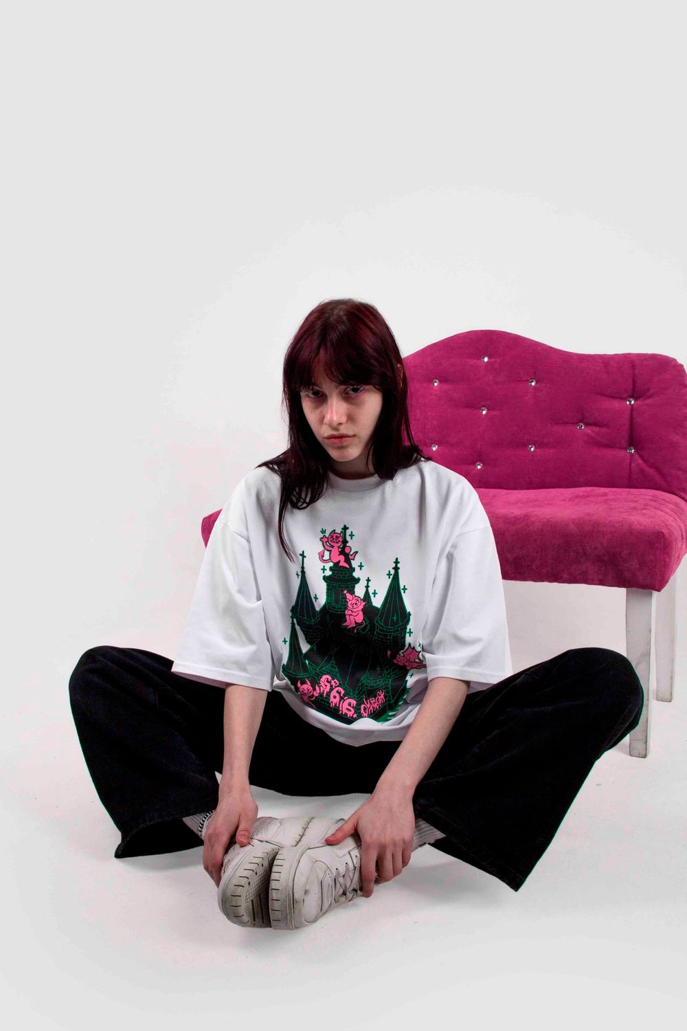 Футболка Out Block Evermore Castle белая