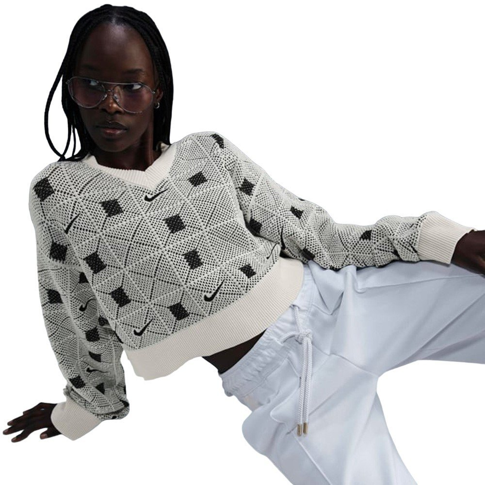 Баскетбольная женская толстовка Nike Naomi Osaka Sweater White