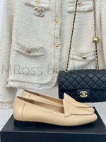 Женские бежевые лоферы Chanel (Шанель)