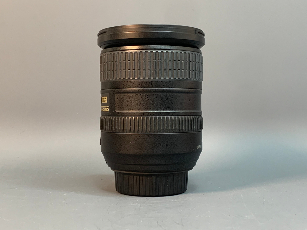 Nikon 18-200mm 3.5-5.6G ED AF-S VR DX