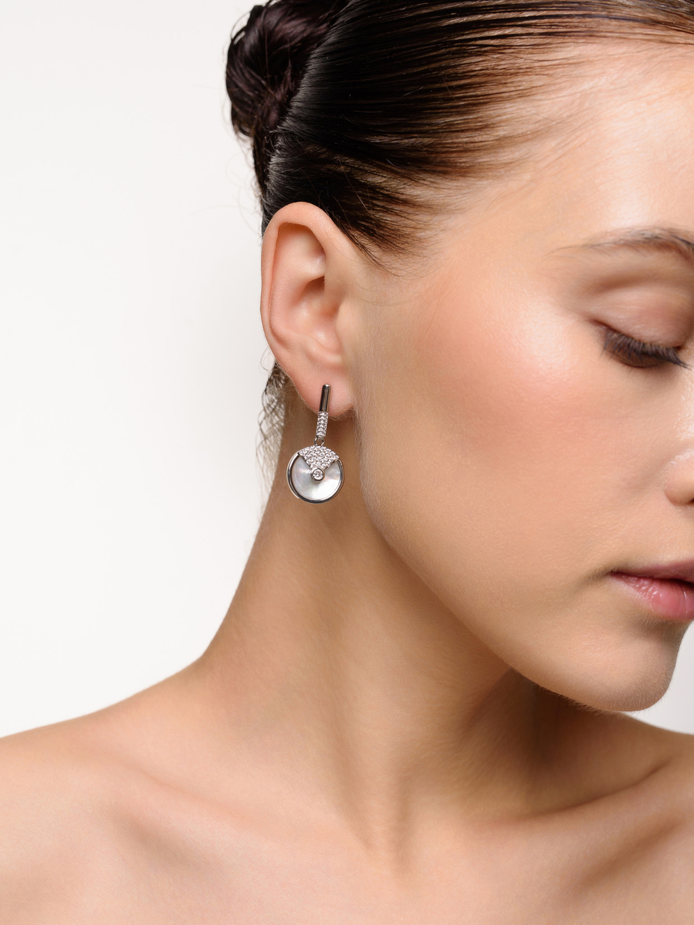 Серьги "Shiny Discs Black White"