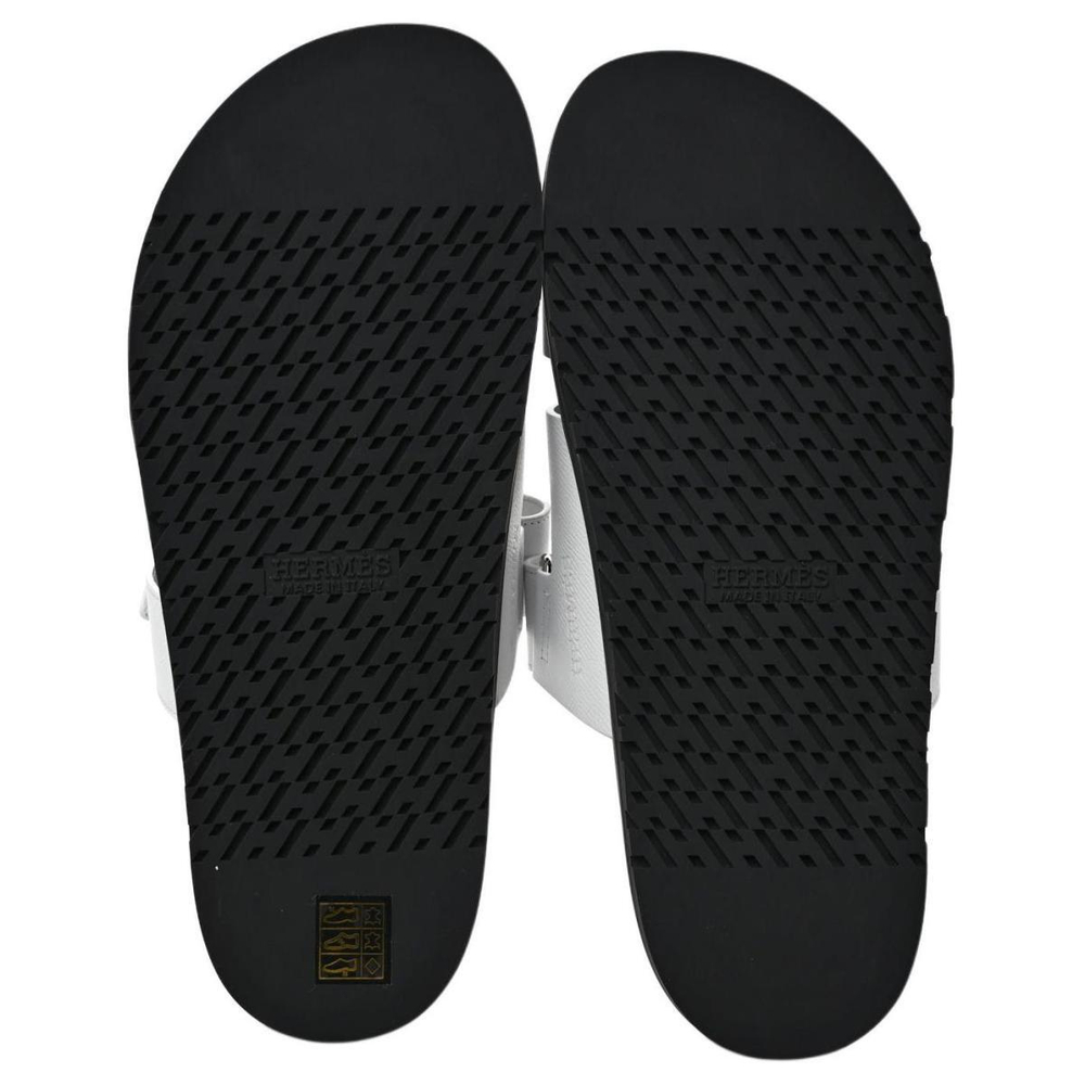 Hermes Chypre leather flat-bottomed one-word fashion sandals women's white, H211114Z 90