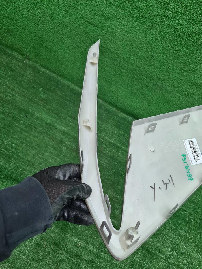 Накладка переднего бампера Geely Coolray (23-нв)