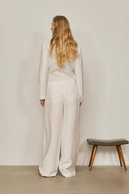 Massimo Dutti Драпированные брюки из смесовой льняной ткани с вытачками - Limited Edition, экрю