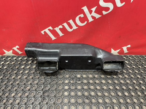 Воздуховод отопителя