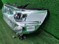 Битая Фара левая Toyota Land Cruiser 200 15-21 LED