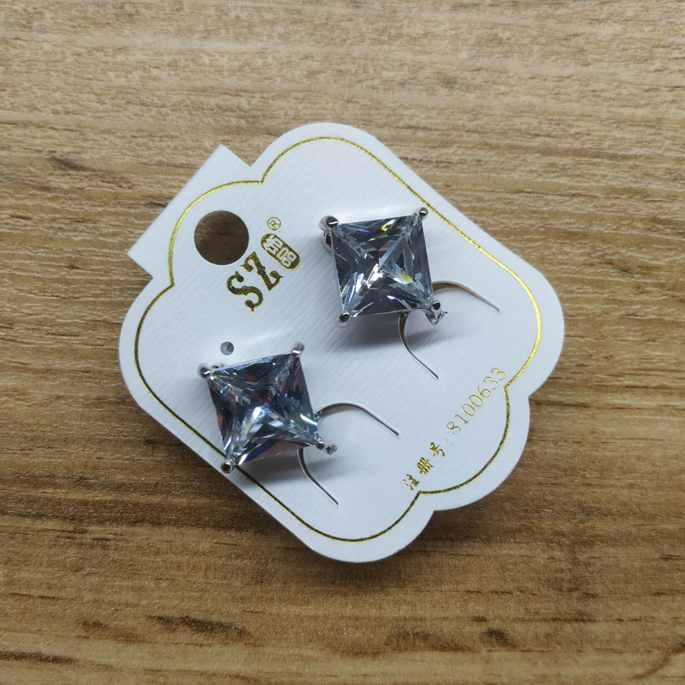Клипсы Cubic Zirconia форма ромб средний цвет прозрачный металл серебристый