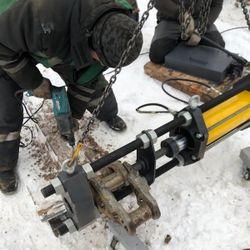 ОДА Сервис (ODA-Т1339) Выпресовщик пальцев траковых цепей 100 т