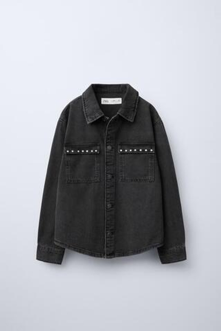 ZARA ДЖИНСОВАЯ РУБАШКА С ЗАКЛЕПКАМИ «ЗВЕЗДЫ», СЕРЫЙ