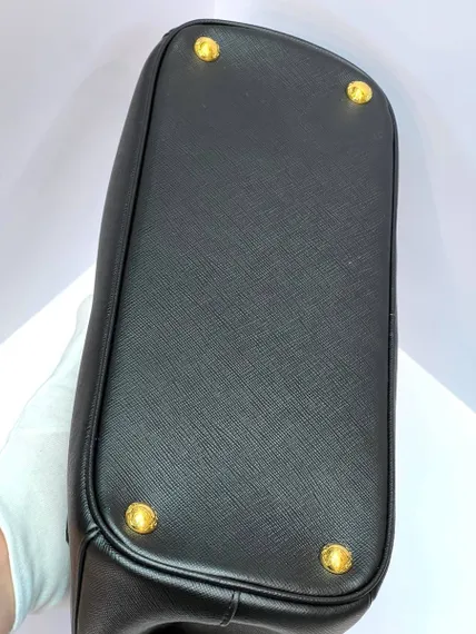 Большая сумка Prada Galleria из сафьяновой кожи