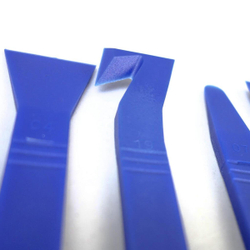 WDK-65445  Набор съемников для панелей, 27 предметов в чехле для хранения