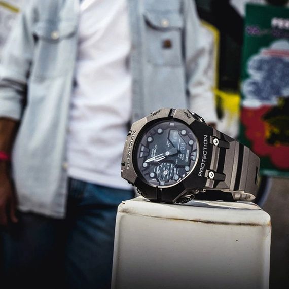 Наручные часы Casio GA-B001-1A