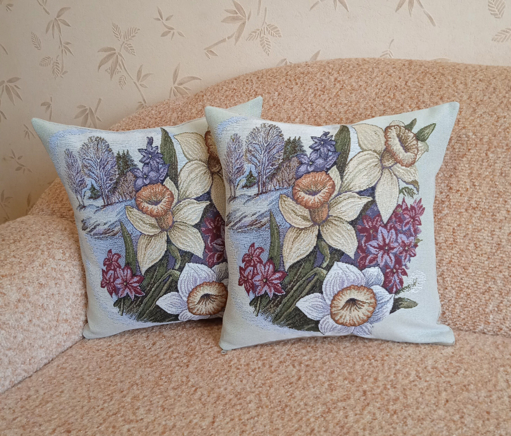 Декоративный гобеленовый чехол для интерьерной подушки Весенняя 38*38