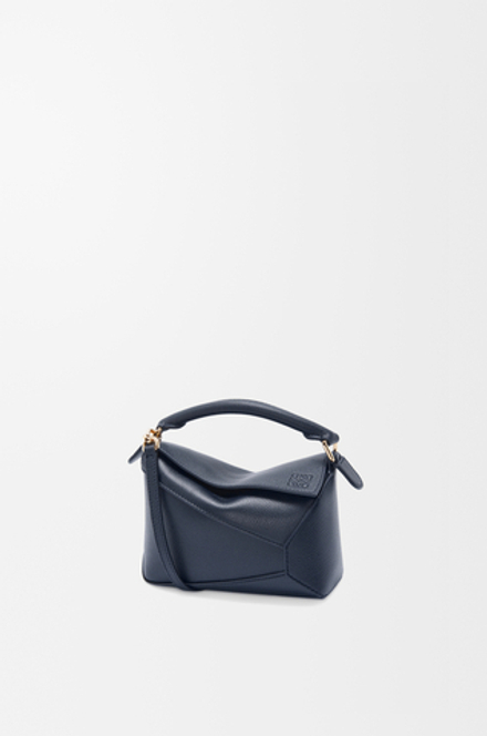 Loewe Мини-сумка Puzzle Edge из мягкой зернистой телячьей кожи, морской синий