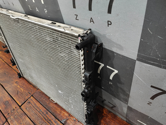 Радиатор двигателя Mercedes E (W213) S (W222) GLC (X253) Б/У Оригинал A0995007100