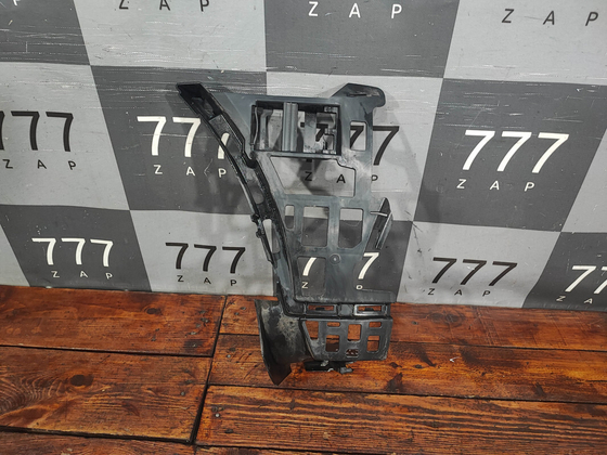 Кронштейн заднего бампера Mercedes GLA (X156) 13-20 Б/У Оригинал A1568851114