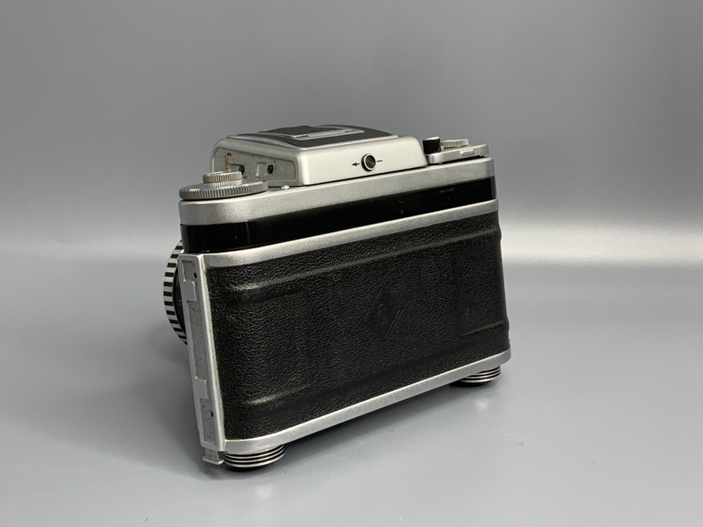 Pentacon Six TL + Biometar 2.8/80mm