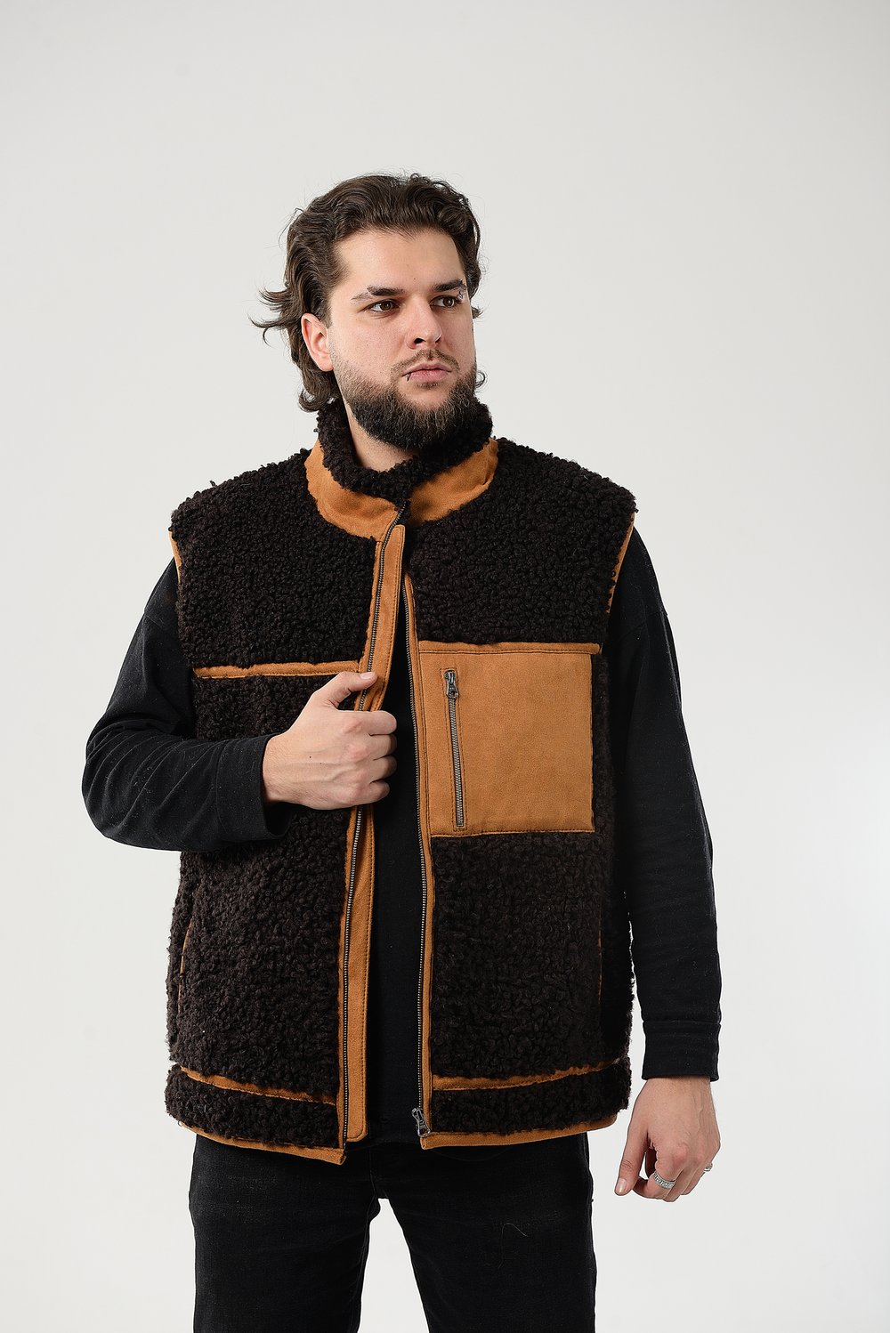 Мужской жилет  из овчины