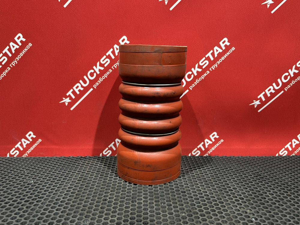 Патрубок интеркулера