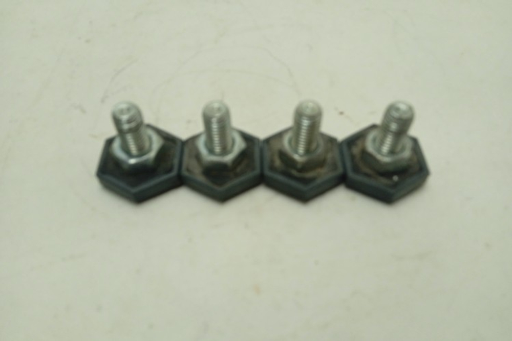 EW6S4R06W кт144 Комплект ножек для стиральной машины Electrolux EW6S4R06W б/у