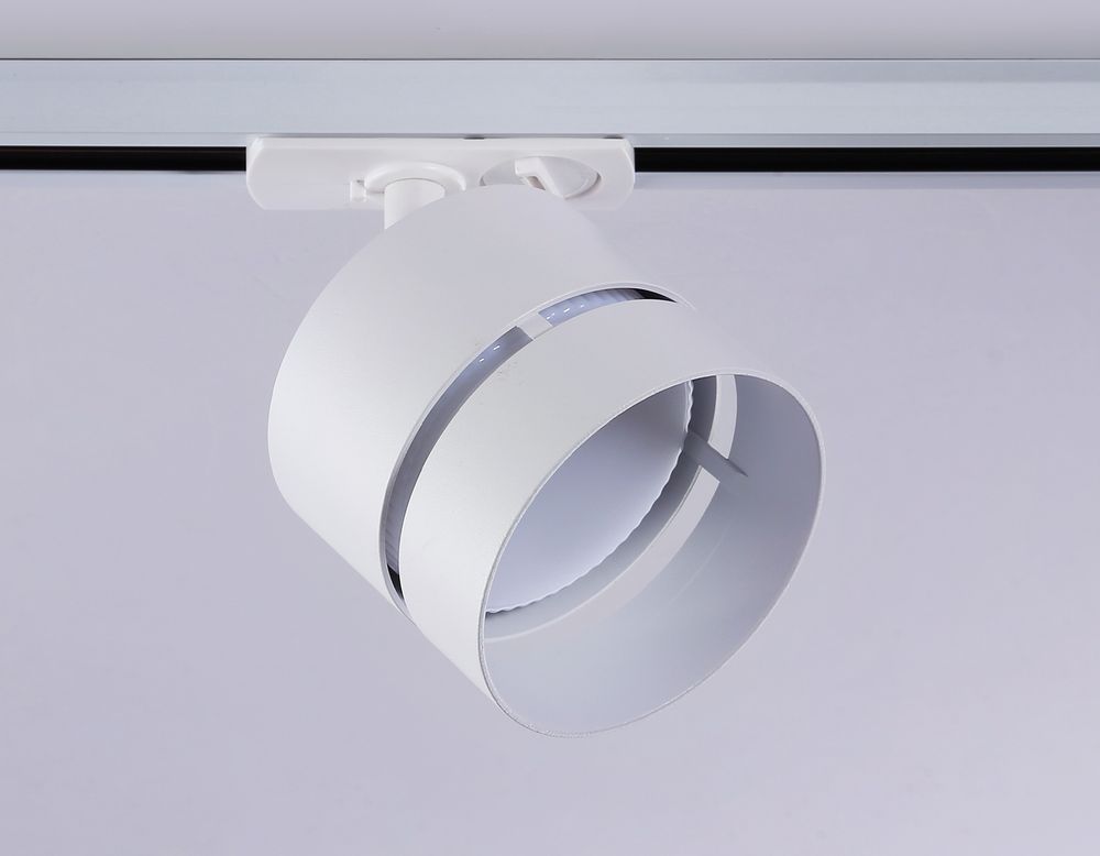 Ambrella Трековый светильник со сменной лампой GX53 Track System GL5375