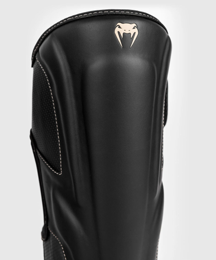 Щитки Venum Impact Evo Black/Beige