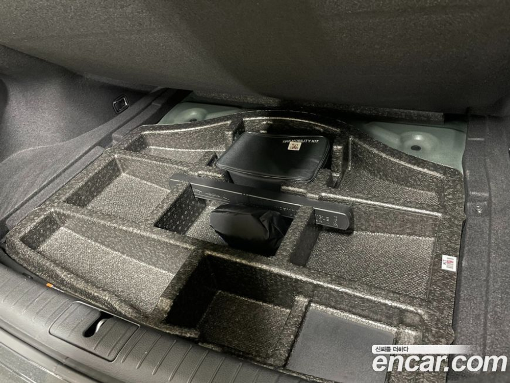 Genesis G70 2.0T AWD (03.2020)