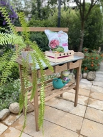 Стол садовый для рассады и растений