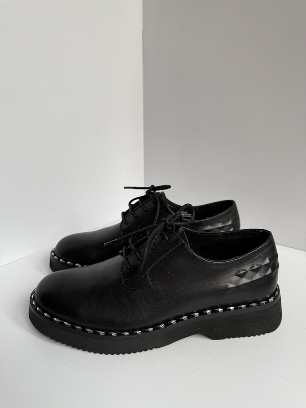 Новые кожаные туфли Ash, 36