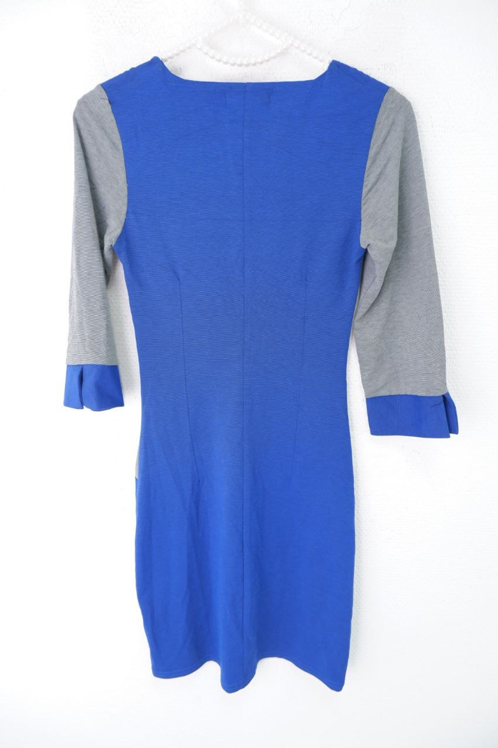 Платье двухцветное 42 размер, новое