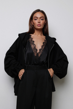 Худи черное с надписью 2SIDES