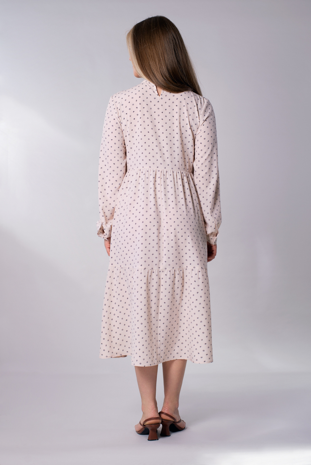 Платье женское 4288ЛП, бежевый алфавит #176Бал054288ЛП