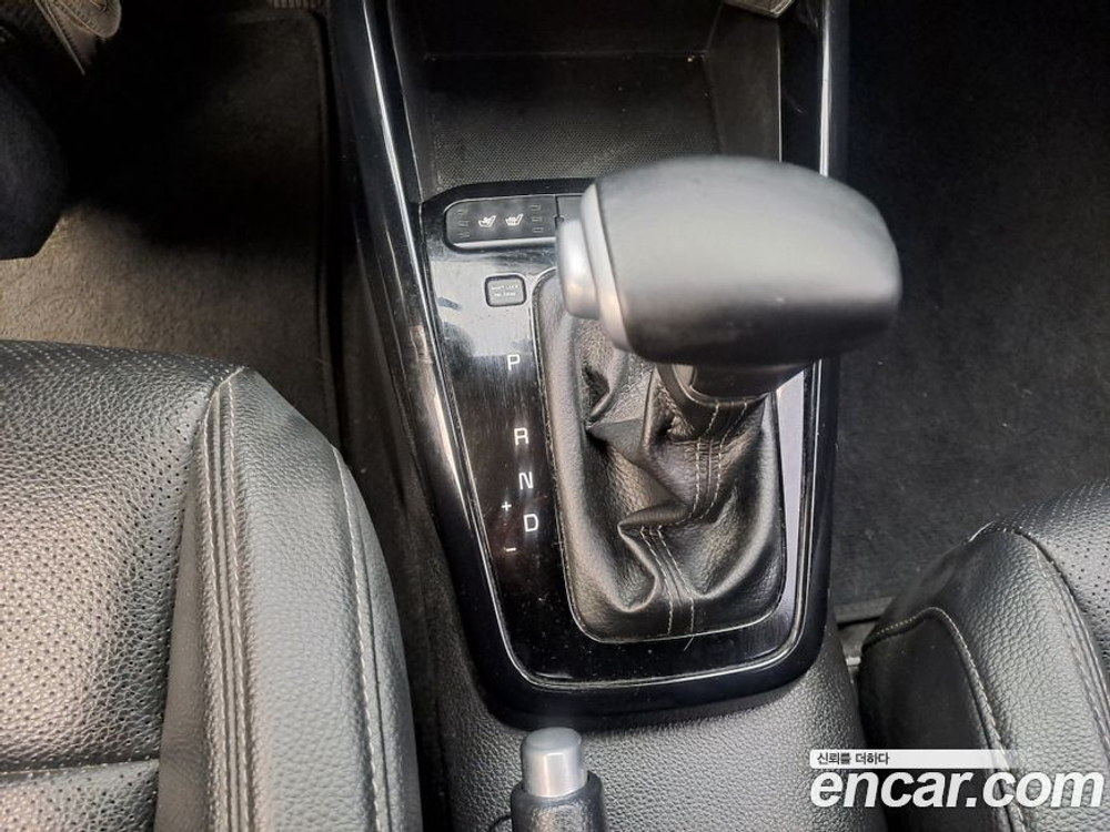 Kia  Stonic 1.4 (05.2020)