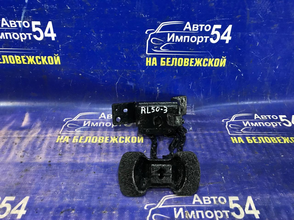 Крепление запасного колеса NISSAN TERRANO 1999