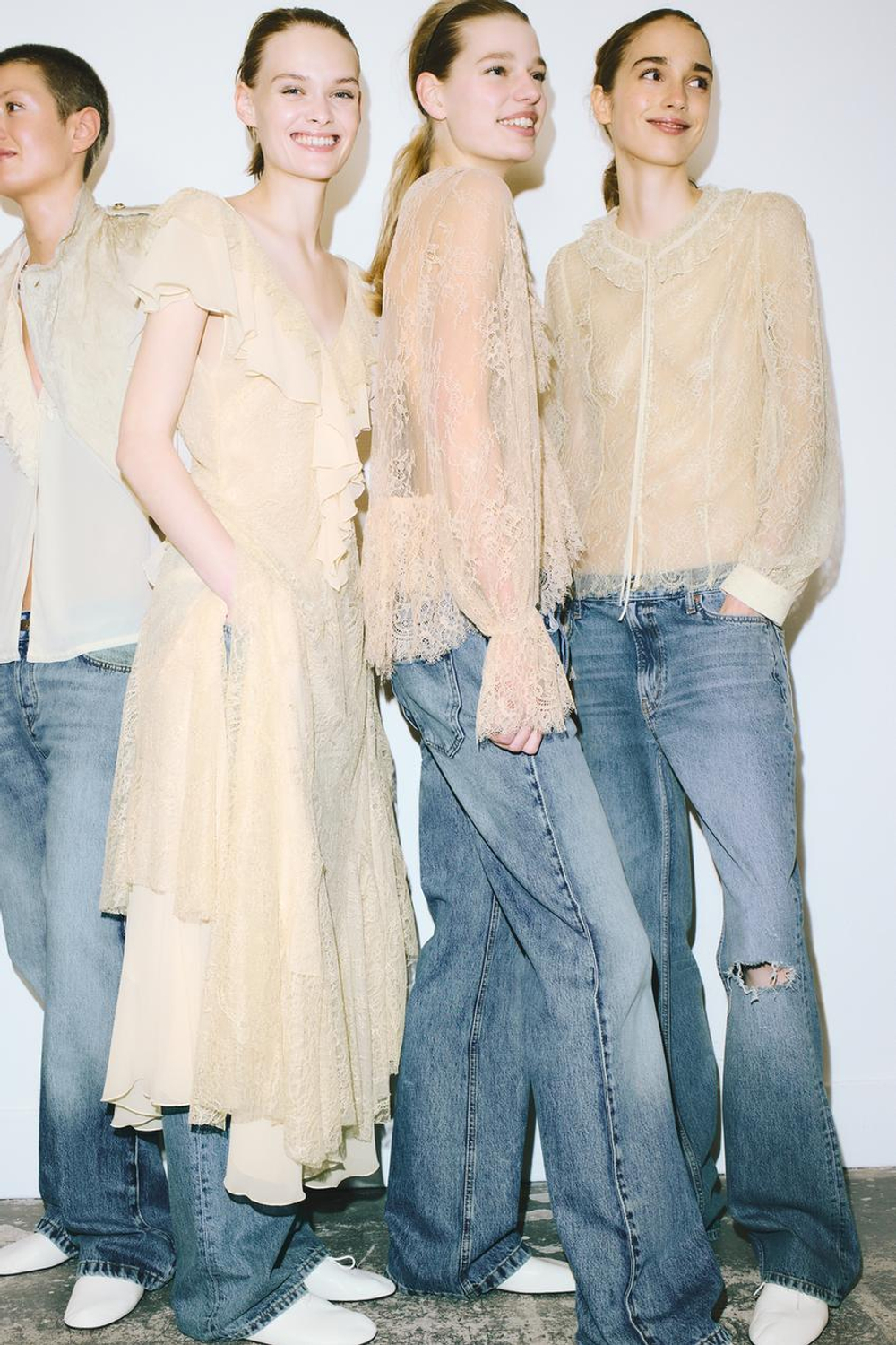 ZARA КРУЖЕВНАЯ РУБАШКА НА ПУГОВИЦАХ — ZW COLLECTION LIMITED EDITION, ЭКРЮ