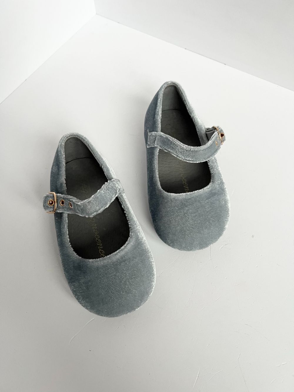 Бархатные туфли Age of Innocence, 22