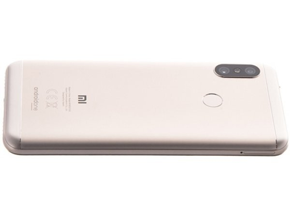 Смартфон Xiaomi Mi A2 Lite 32Gb Gold