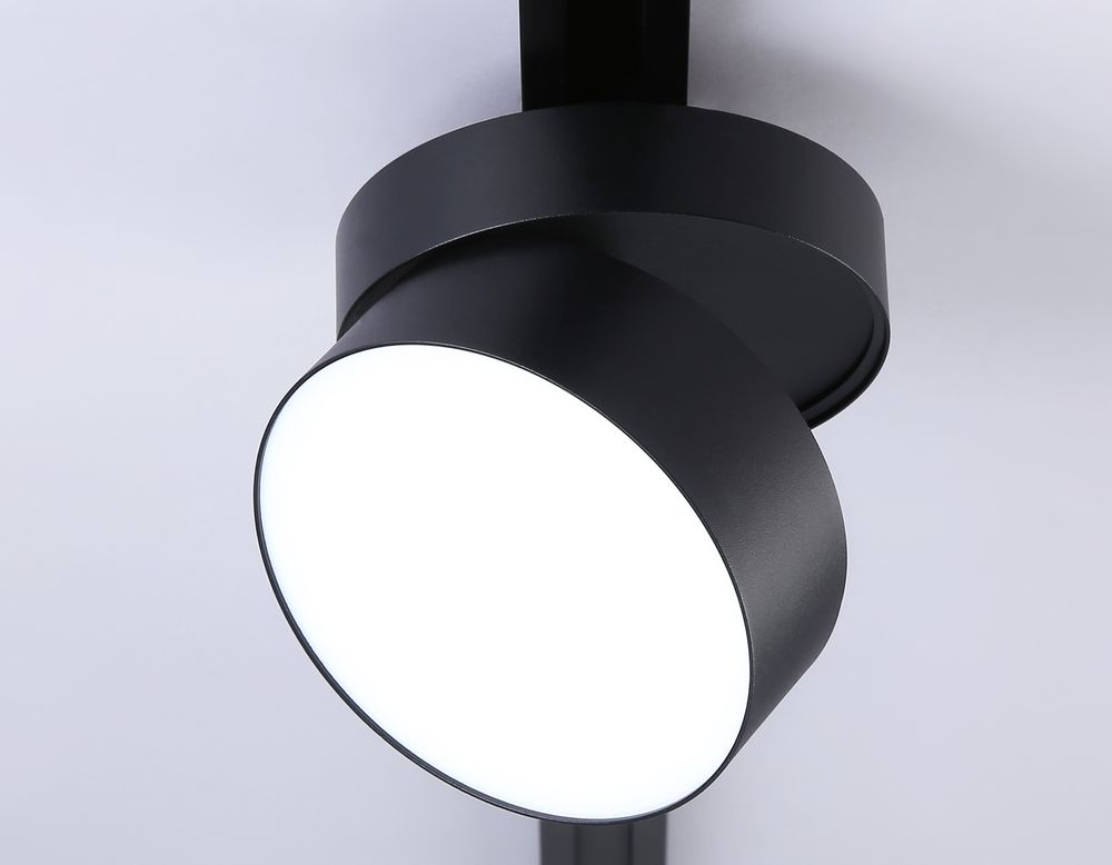 Ambrella Трековый однофазный светодиодный светильник Track System GL6879