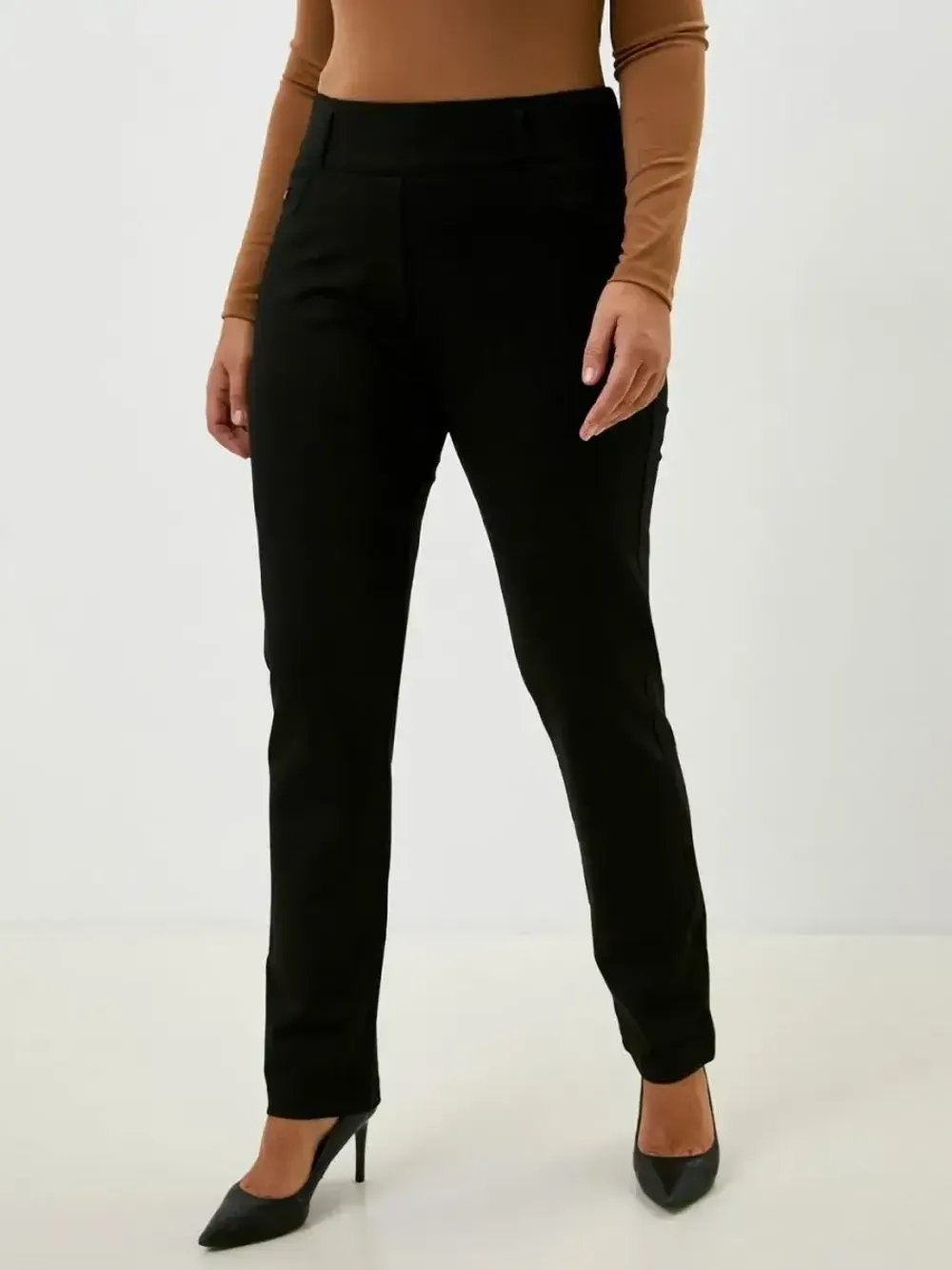 Брюки  трикотажные классические