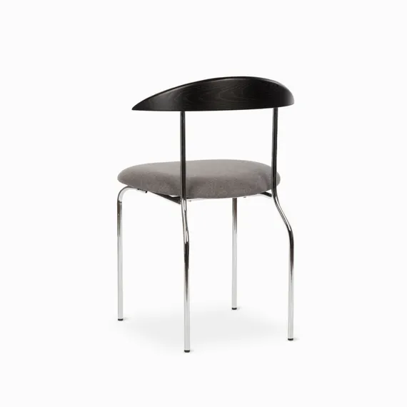 Стул Pegaso с серой обивкой