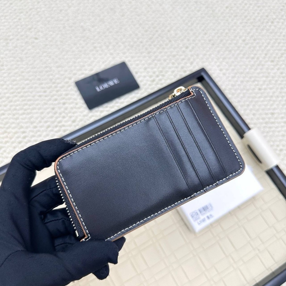 Картхолдер Loewe