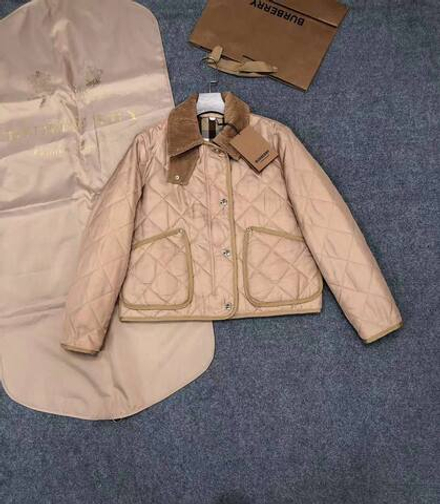 Пуховик Burberry