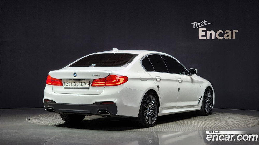 BMW 5 Series (G30) 530i M Sports Plus (08.2020)
