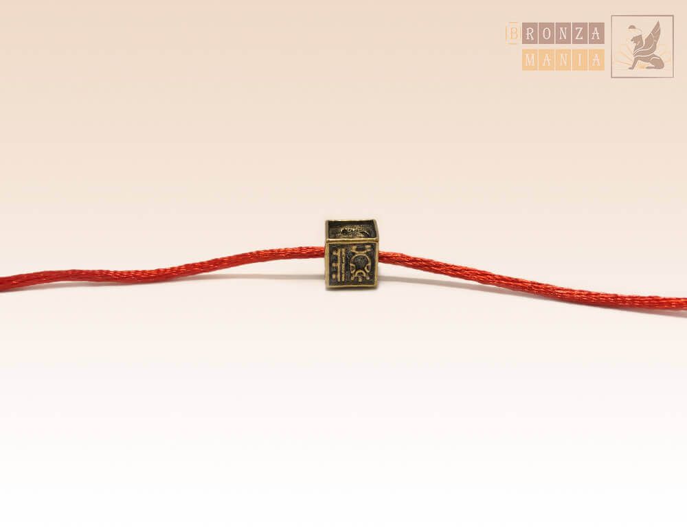 красная нить - Куб