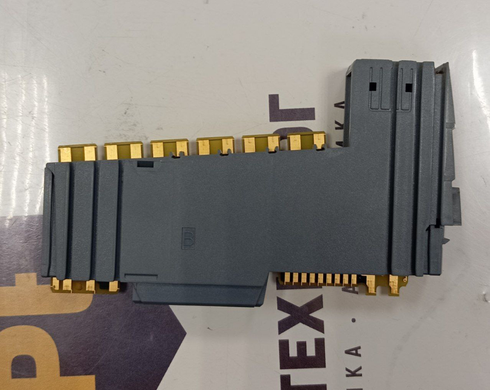 B&R X20AT2222 Rev.I0 с хранения