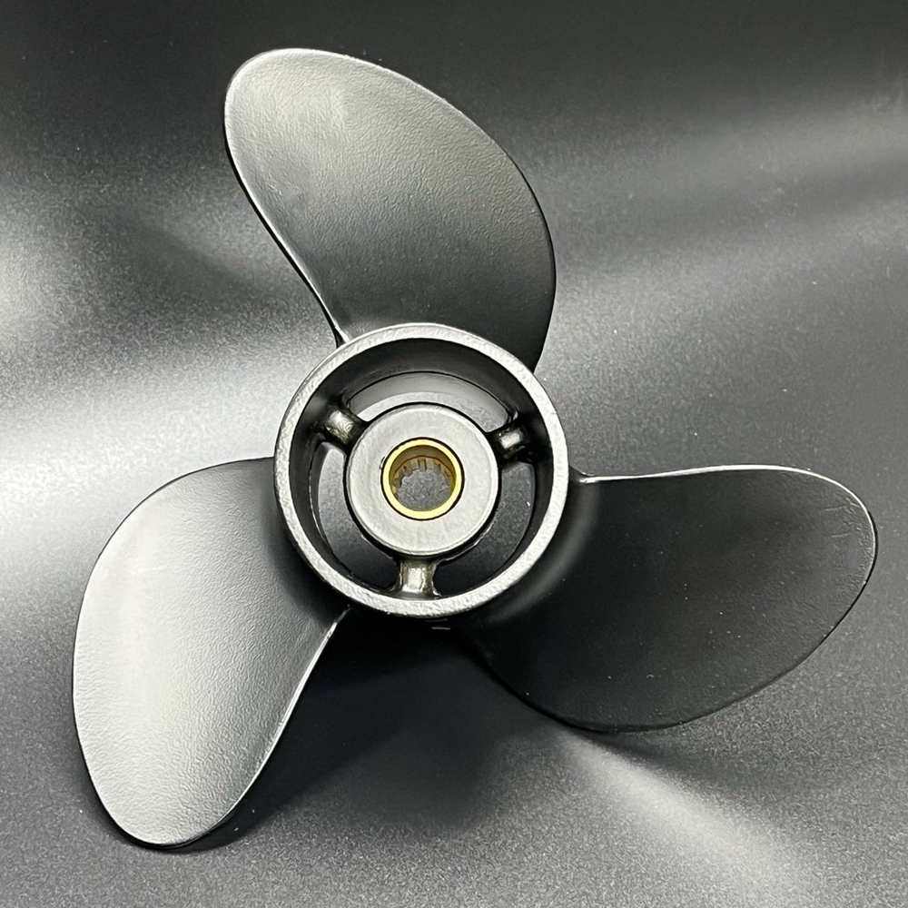 Гребной винт Tohatsu/Mercury 4-6 (812950A02) 3x7.8x8)