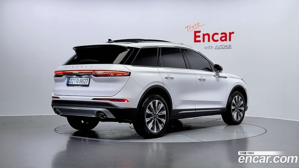 Lincoln Corsair 2.0 Reserve AWD (12.2022)