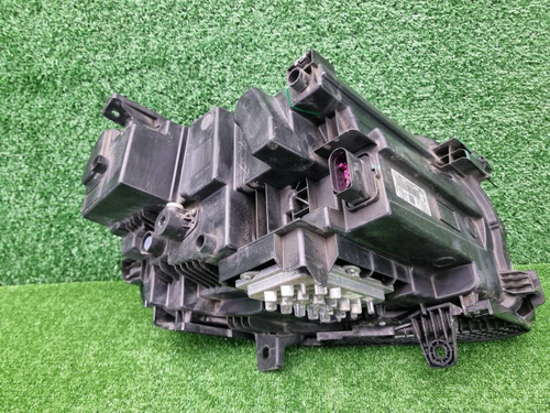 Фара левая Geely Tugella (2019-2024) LED