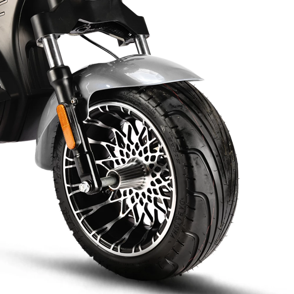 Электроскутер CityCoco WHITE SIBERIA BLACK SEA (SILVER) 5000W